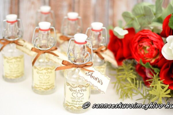 K&ouml;sz&ouml;netaj&aacute;nd&eacute;k mini p&aacute;link&aacute;s &uuml;veg &Uuml;ltetők&aacute;rty&aacute;val barna betűkkel matrica &eacute;s barna szalag