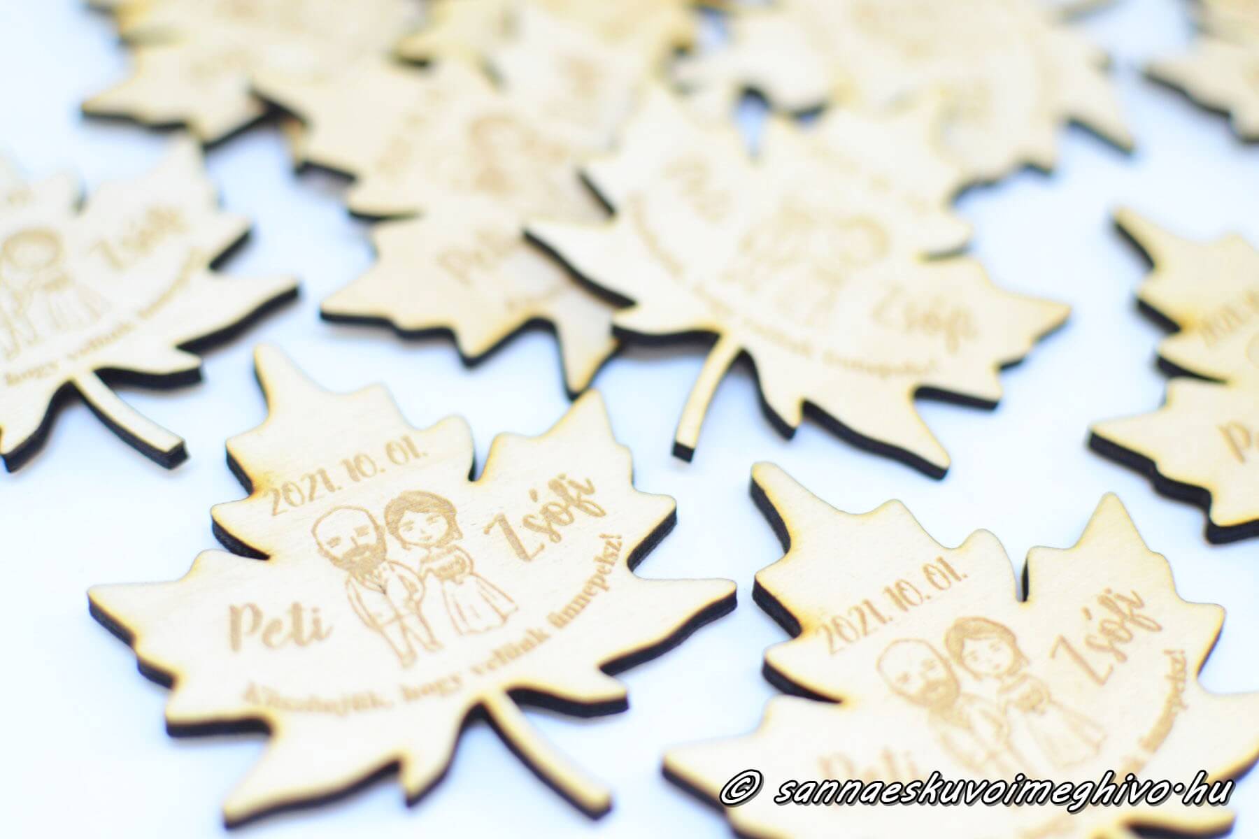 koszonetajandek-hutomagnes-sannaeskuvoimeghivo2111121 Köszönetajándék hűtőmágnes