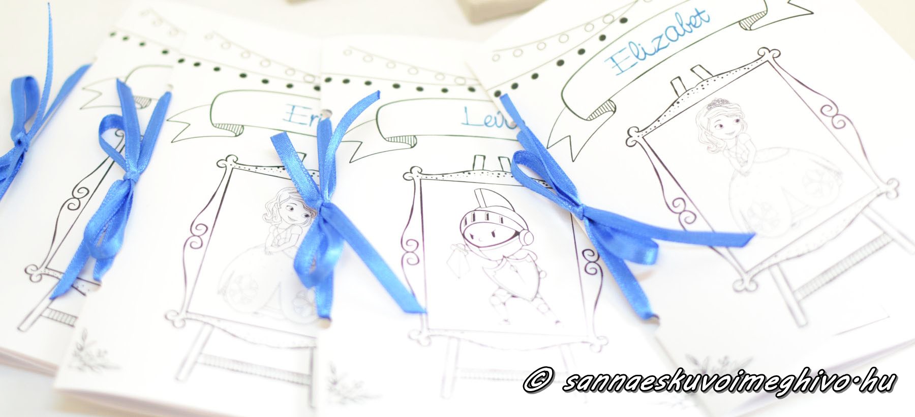 eskuvoi-gyerek-foglalkoztato-sannaeskuvoimeghivo-2305211 Esküvői gyerek foglalkoztató kék masnikkal