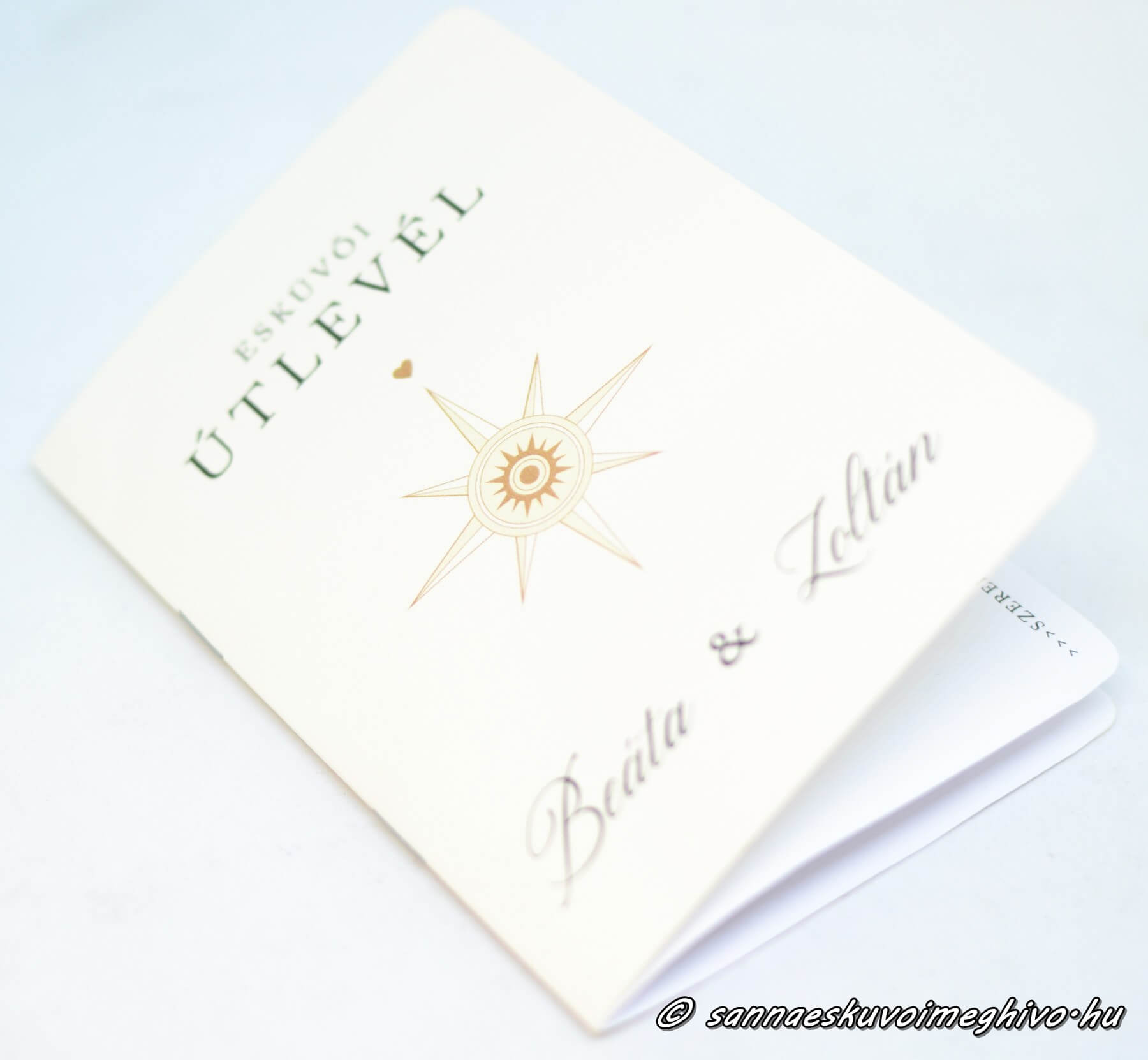 eskuvoi-meghivo-utlevel-extra-sannaeskuvoimeghivo-23101001 Extra Útlevél esküvői meghívók első oldal