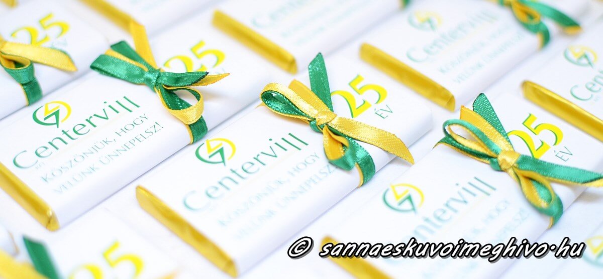 ceges-ajandek-csokolade-sannaeskuvoimeghivo céges csokoládé
