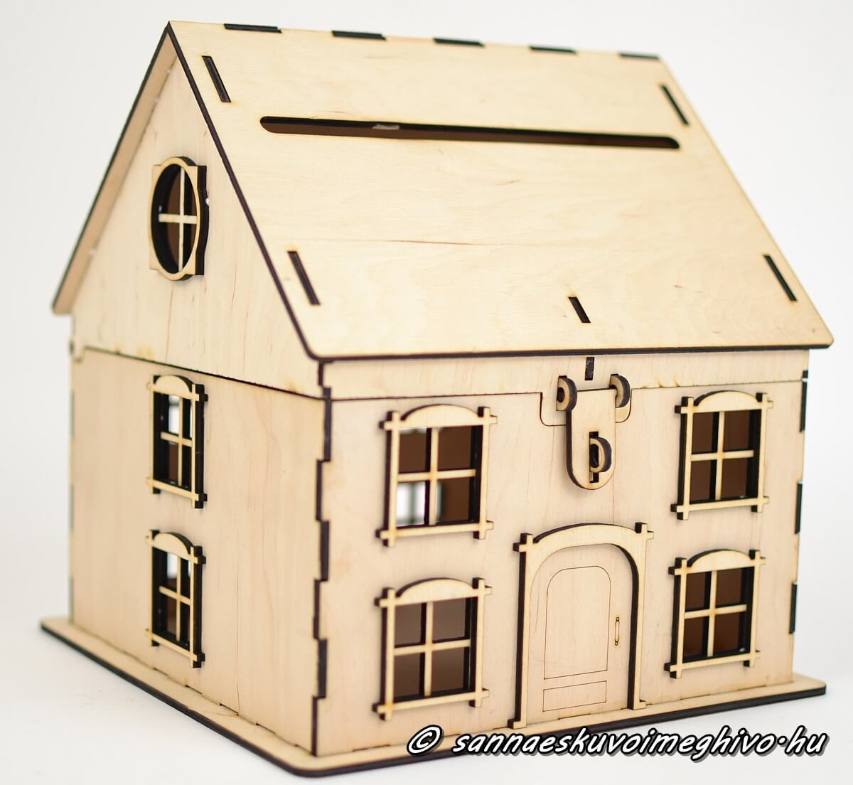 fa-naszajandek-gyujto-doboz-sannaeskuvoimeghivo-2410113 Fa nászajándék gyűjtő doboz