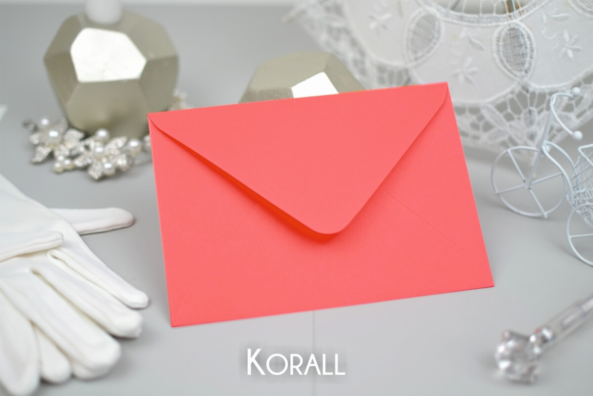 eskuvoi-boritek-matt-korall-sannaeskuvoimeghivo-250321 Esküvői boríték V záródás korall
