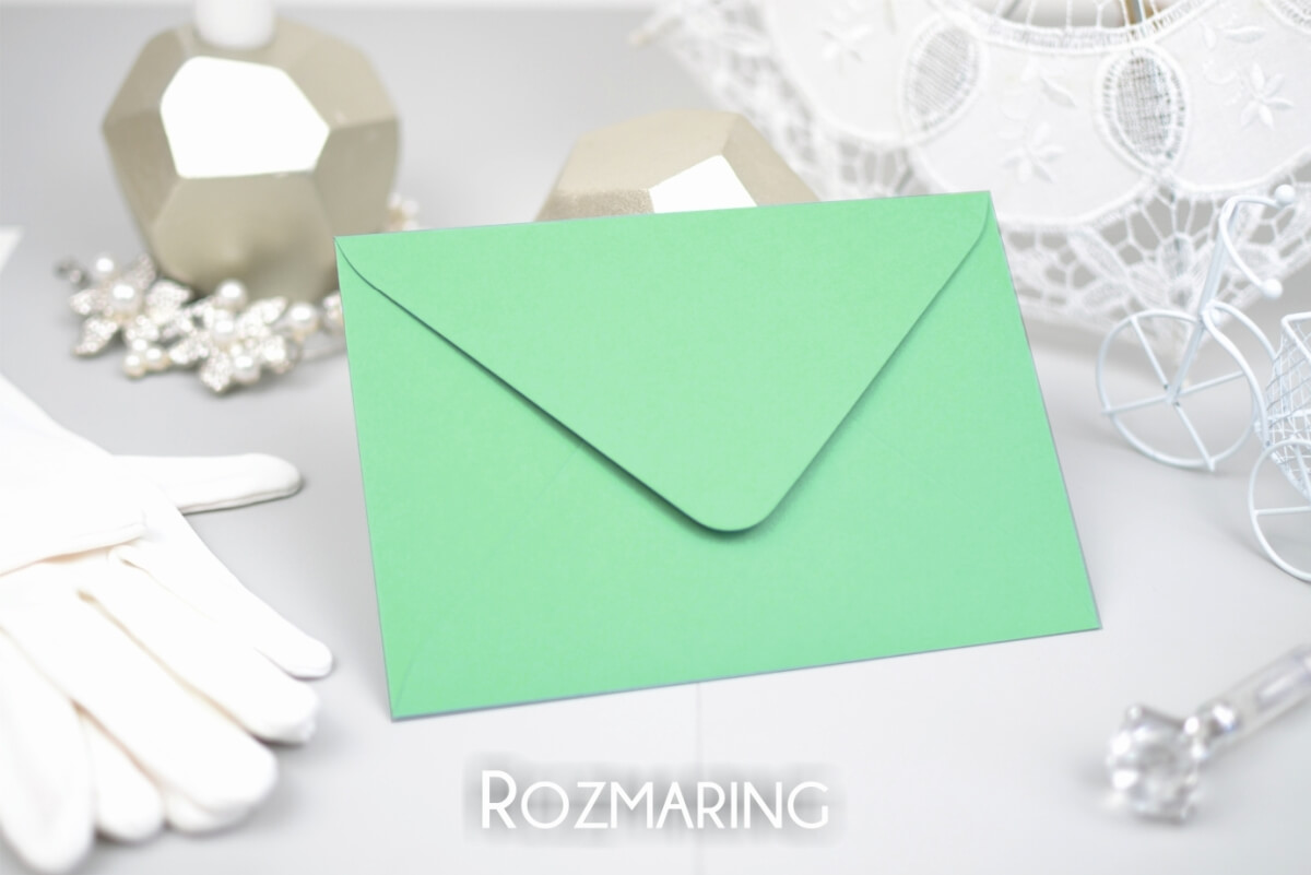 eskuvoi-boritek-matt-rozmaring-sannaeskuvoimeghivo-250321 Esküvői boríték V záródás rozmaring