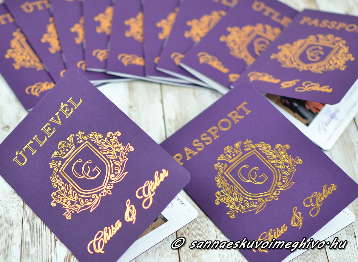 utlevel-eskuvoi-meghivo-sannaeskuvoimeghivo-202506072 Útlevél esküvői meghívók arany betűkkel
